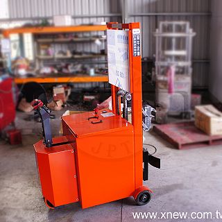 電動後配重無前腳架油桶搬運車