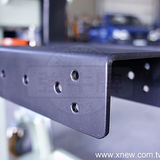 迷你堆高機客製定位鎖孔牙叉